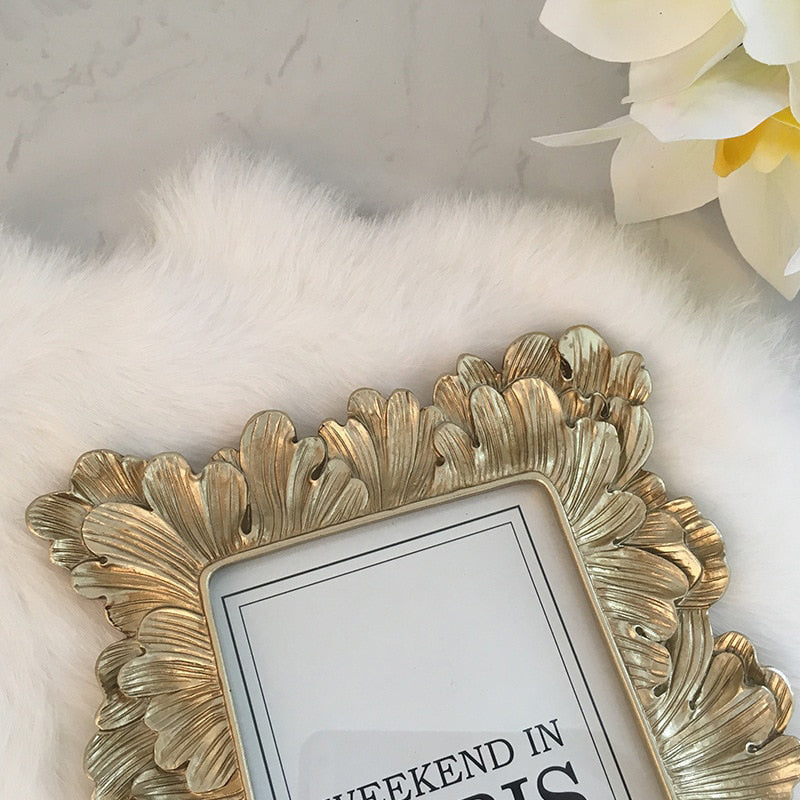 Arcane Petal Accent Photo Frame