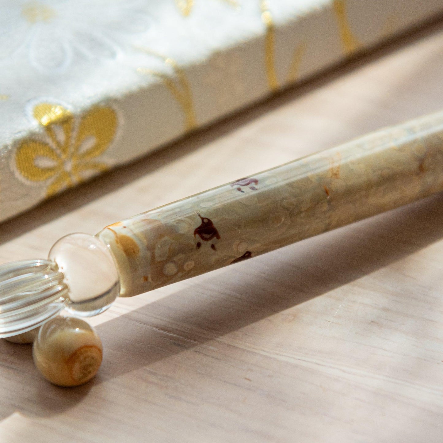 Chidori Ivory Glass Dip Pen with Pen Rest